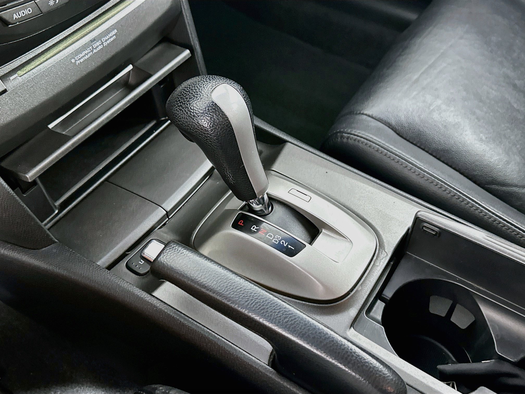 Used 2011 Honda Accord EX-L image 23