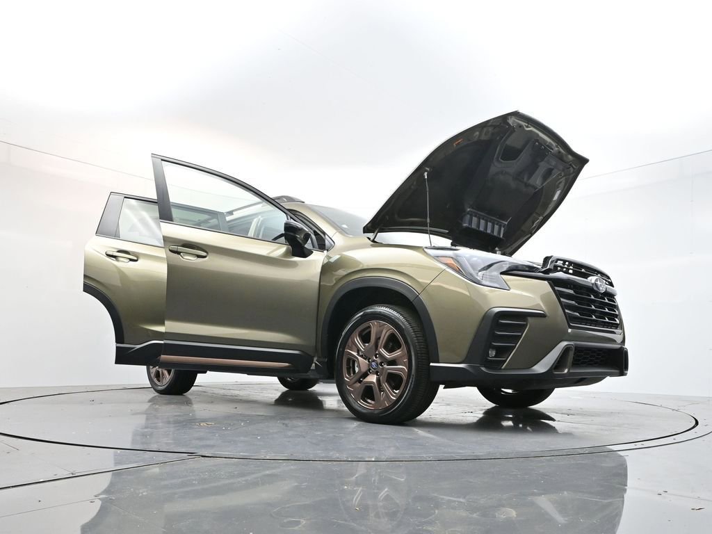 Certified 2025 Subaru Ascent Bronze Edition AWD/4WD image 38