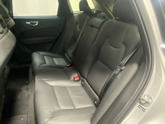 Certified 2025 Volvo XC60 B5 Plus image 14