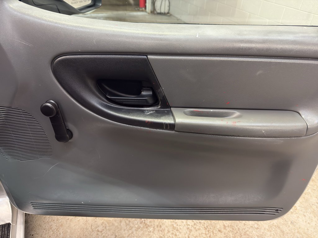 Used 2009 Ford Ranger FX4 image 17