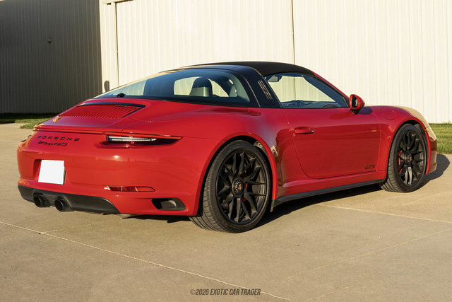 Used 2018 Porsche 911 Targa 4 GTS AWD/4WD image 16
