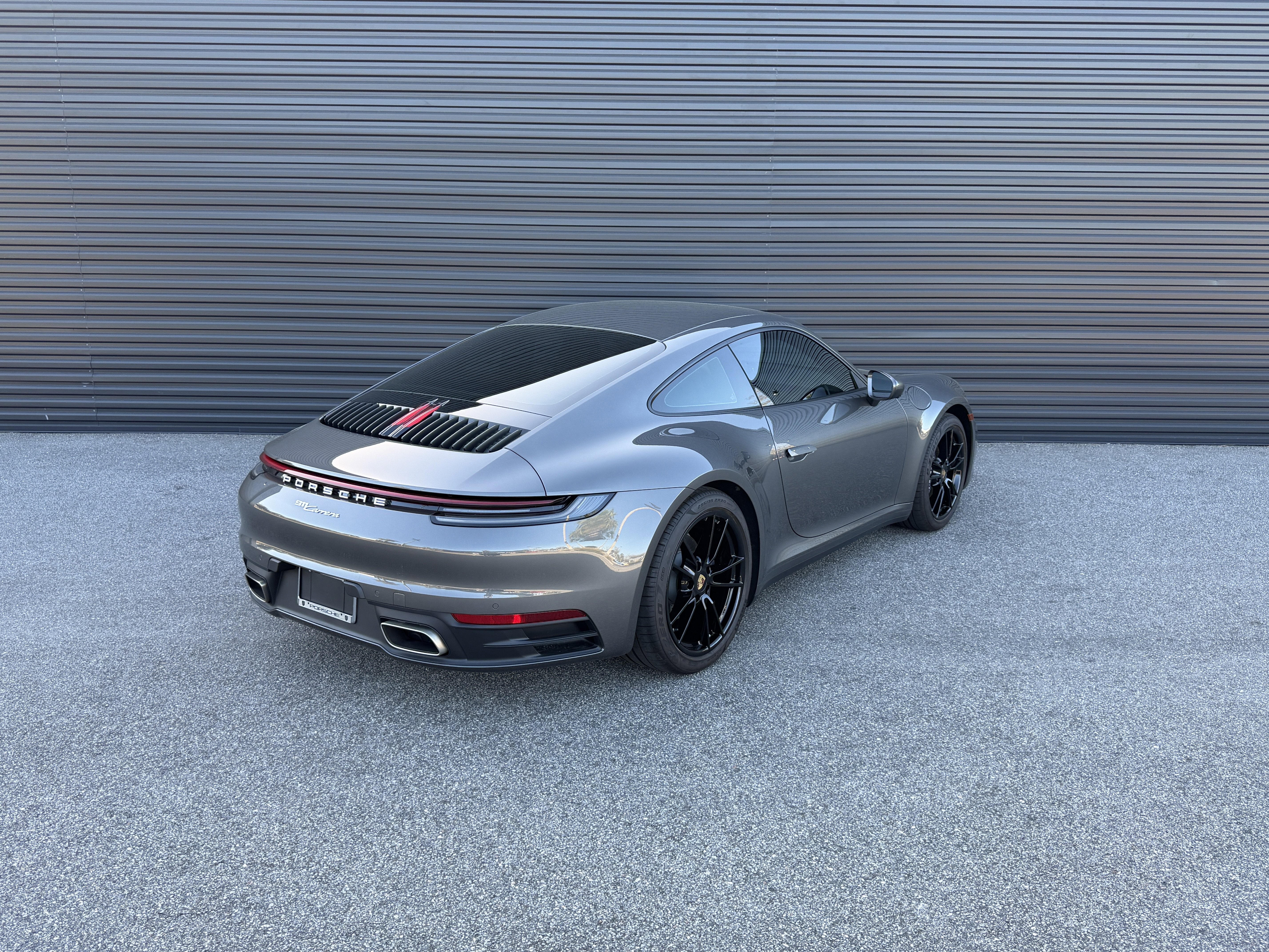 Certified 2024 Porsche 911 Carrera image 9