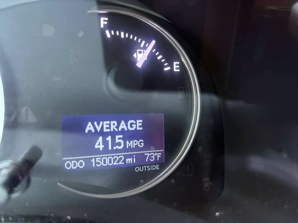 Used 2015 Lexus CT 200h FWD image 23