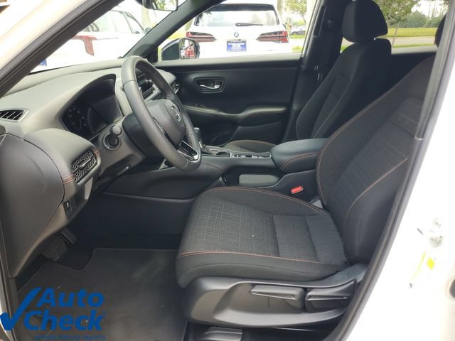 Used 2024 Honda HR-V Sport image 16