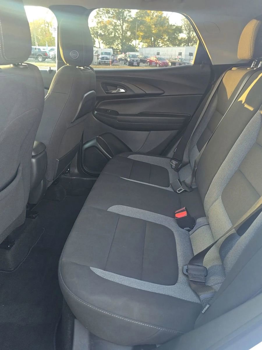 Used 2025 Chevrolet TrailBlazer LT image 15
