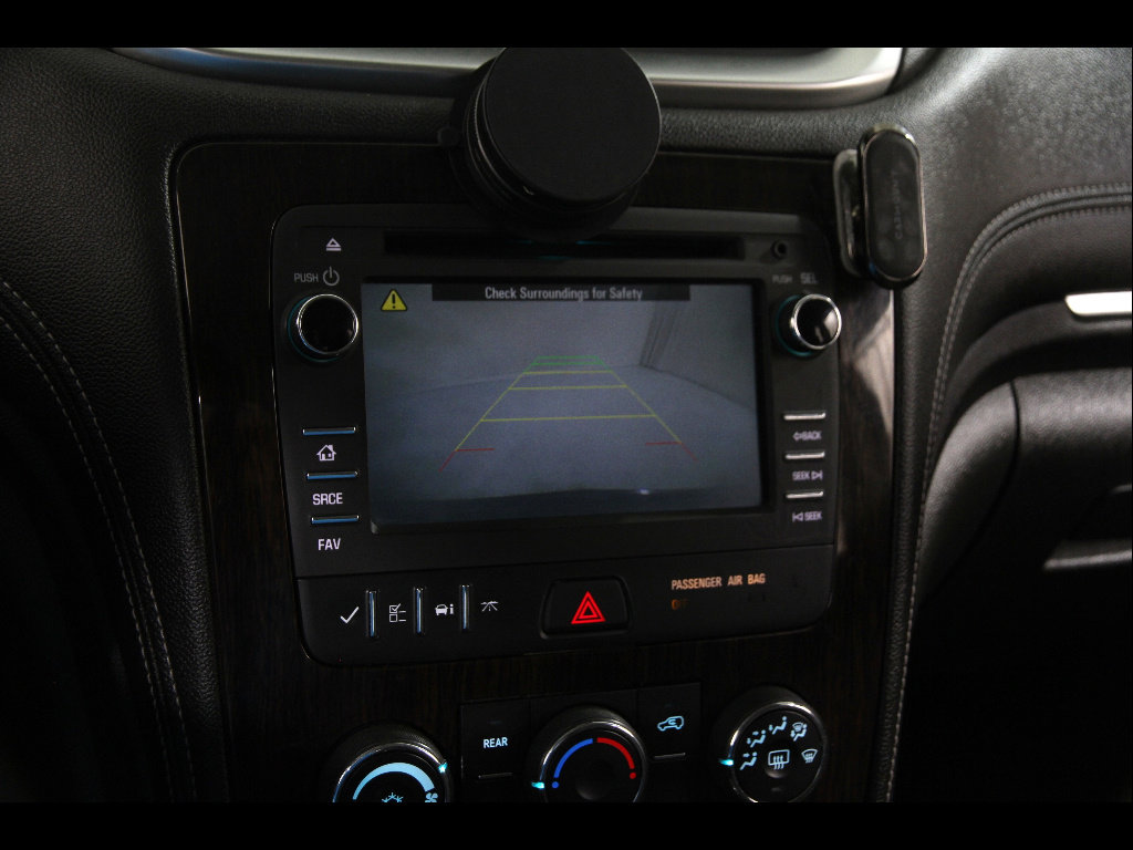 Used 2017 Chevrolet Traverse LT image 12