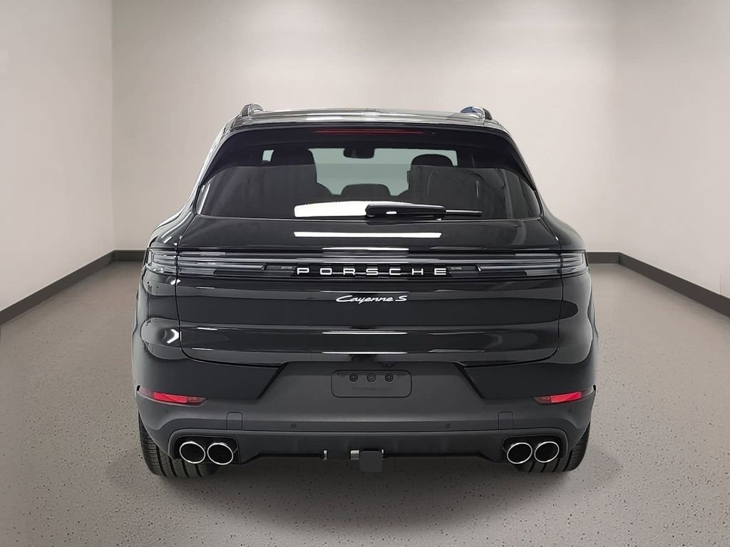 New 2026 Porsche Cayenne S AWD/4WD image 6