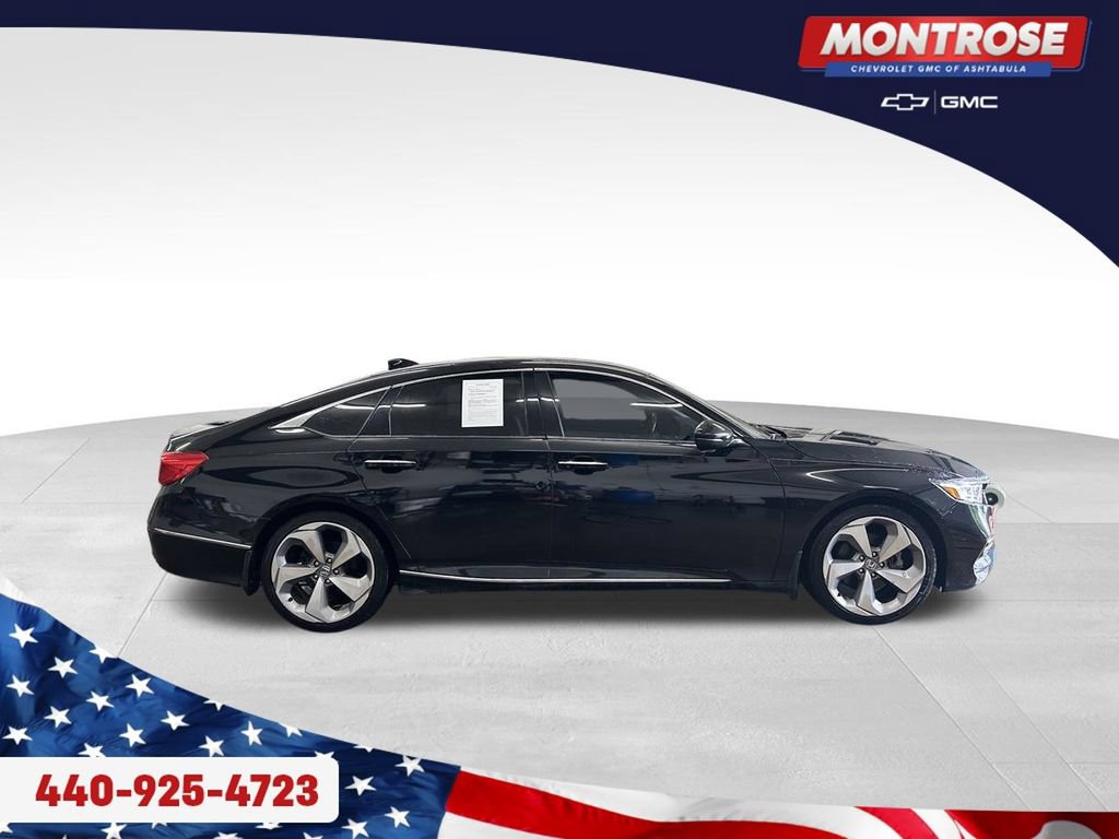Used 2018 Honda Accord Touring image 6
