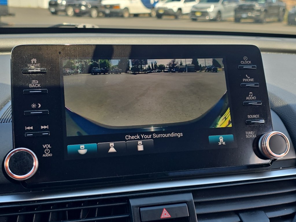 Used 2018 Honda Accord EX image 27