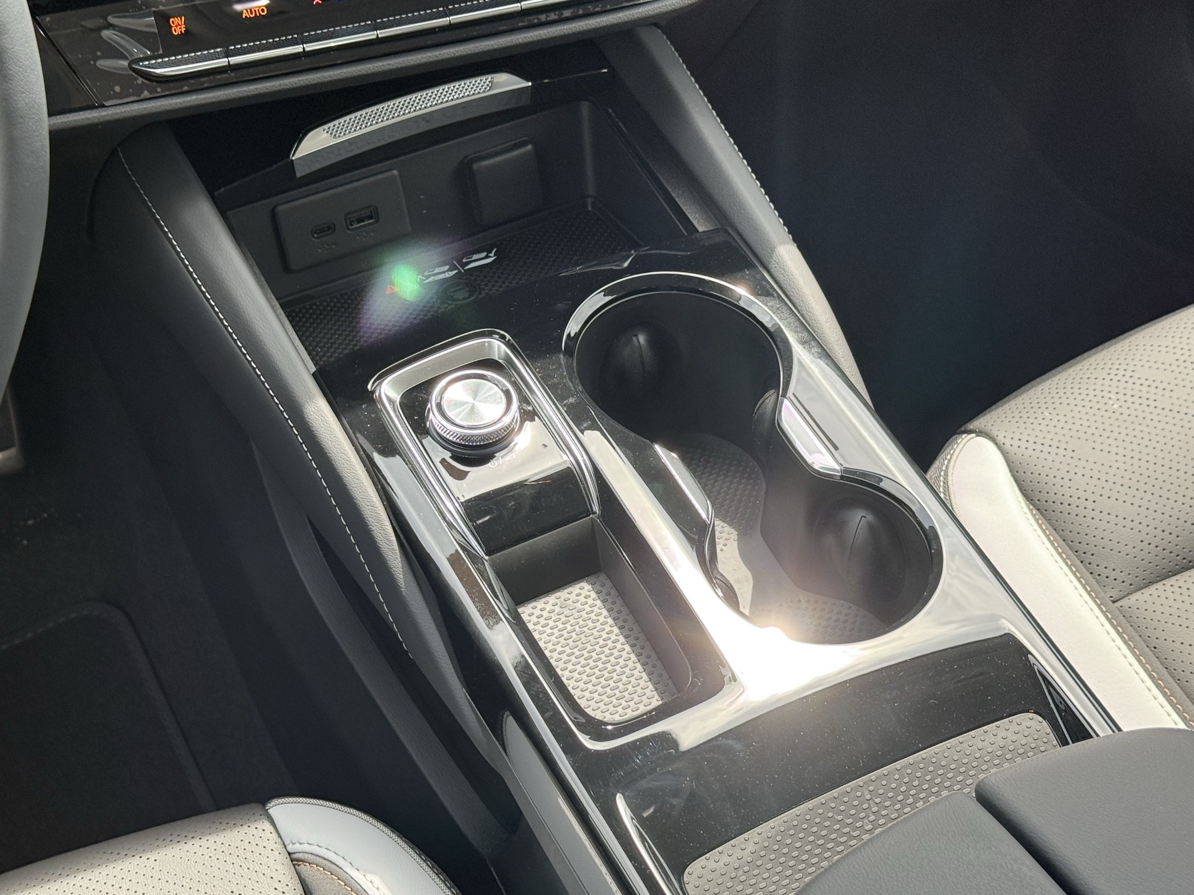 New 2026 Buick Envision Sport Touring AWD/4WD image 15