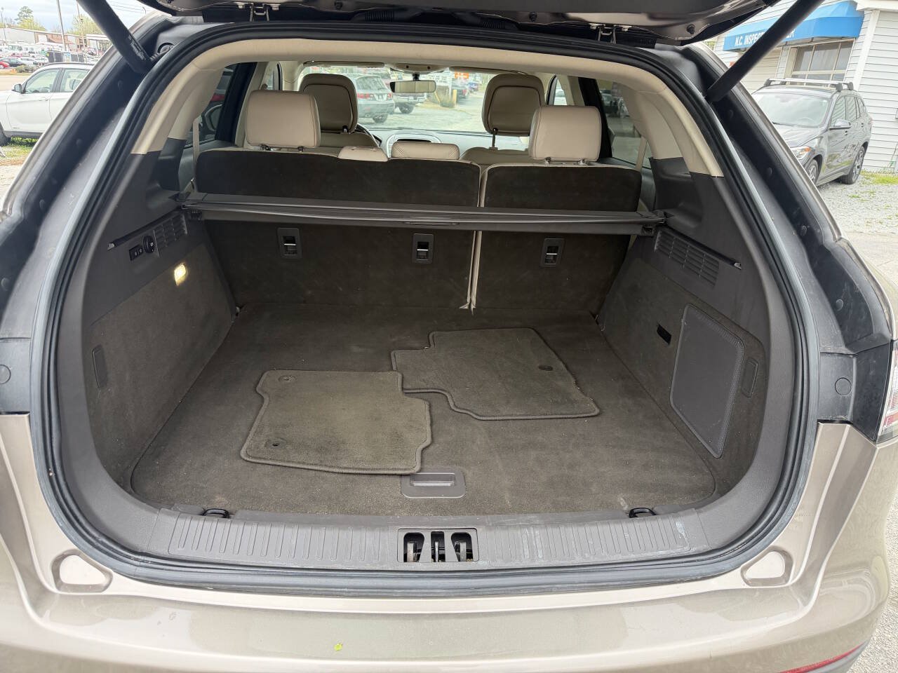 Used 2020 Lincoln Nautilus Reserve FWD image 15