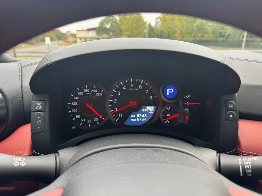 Used 2017 Nissan GT-R Premium w/ Premium Interior Package image 38