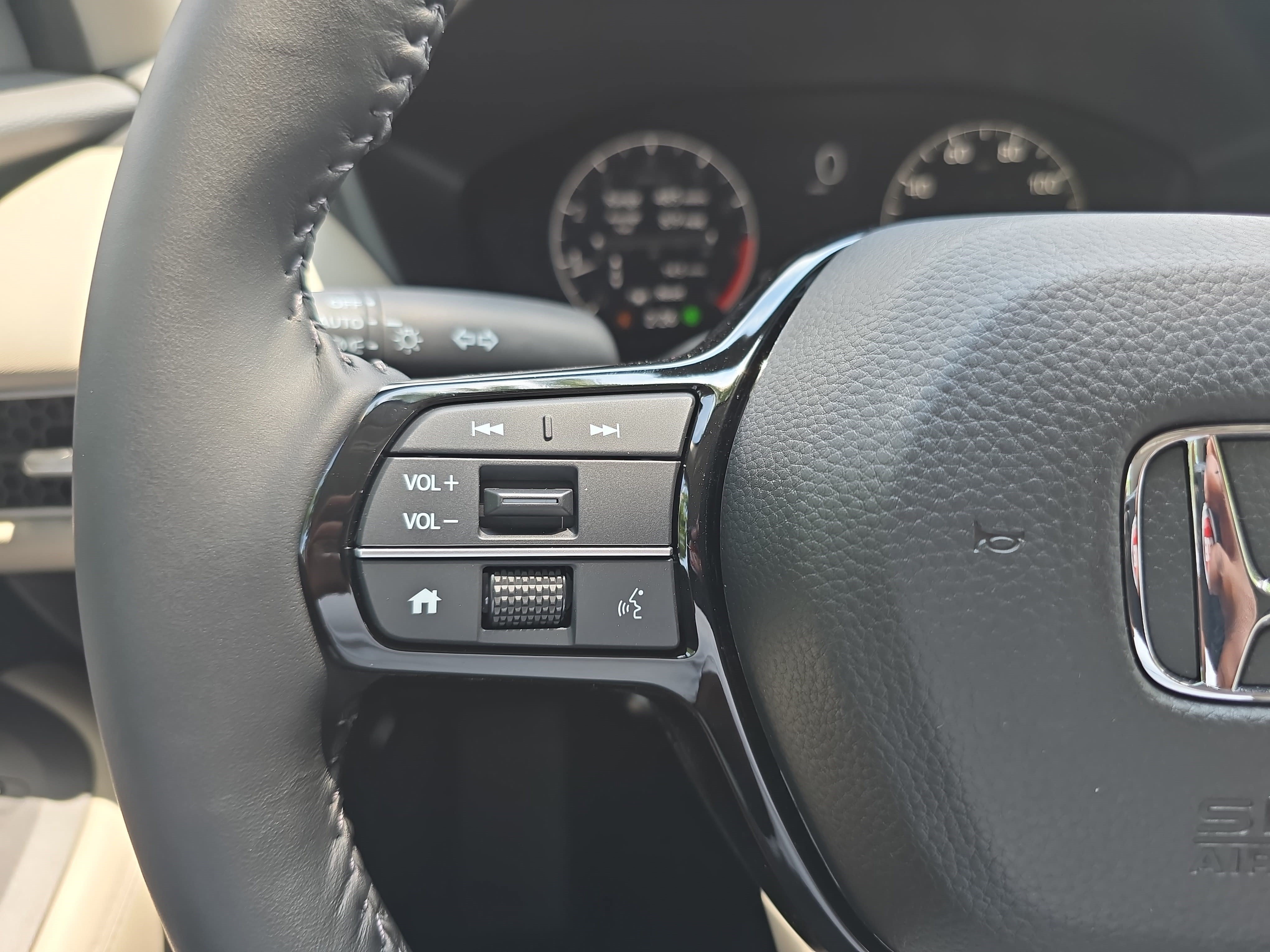 New 2027 Honda HR-V EX-L image 17