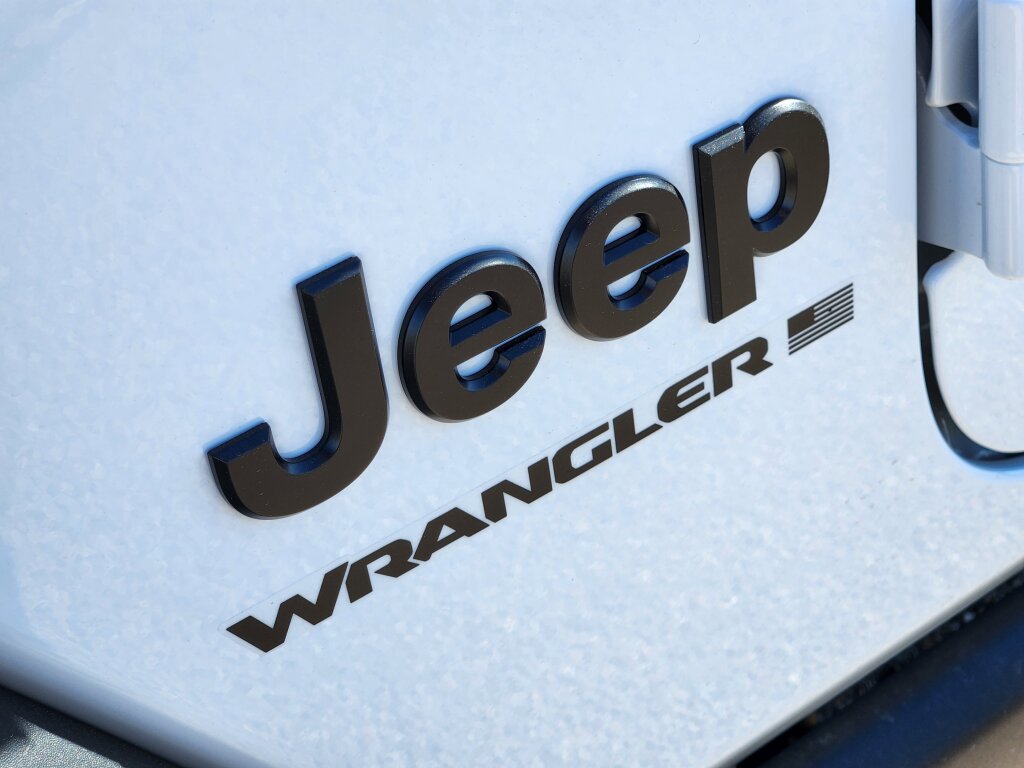 New 2026 Jeep Wrangler Willys AWD/4WD image 11