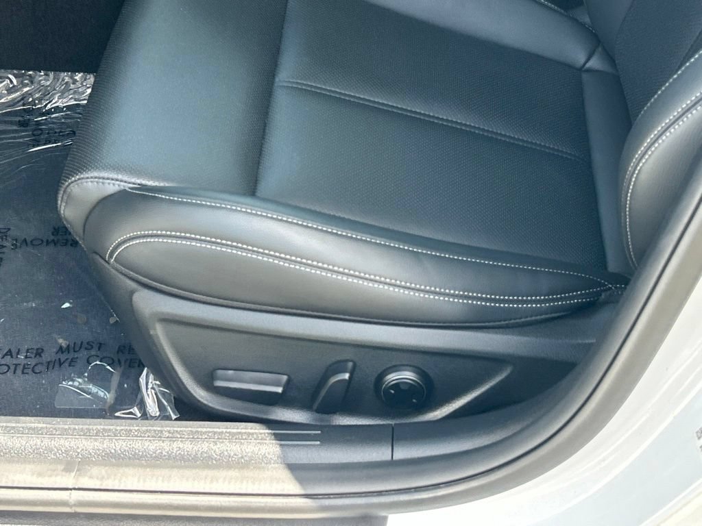 Used 2026 Genesis G70 2.5T RWD image 15
