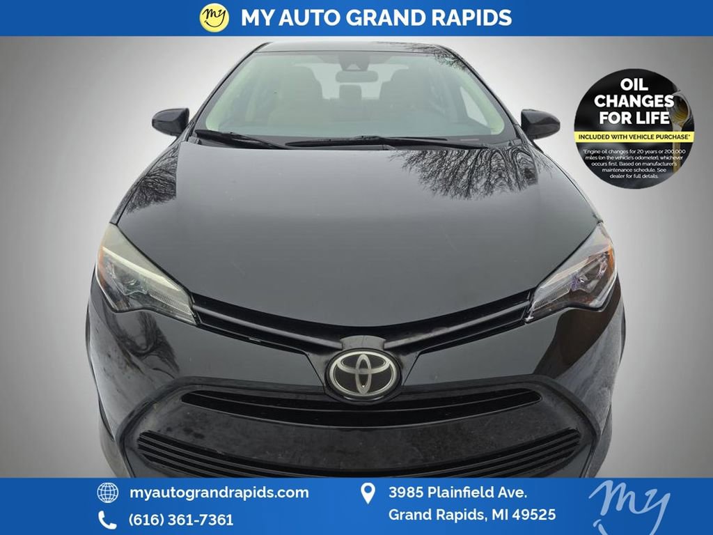Used 2019 Toyota Corolla LE video 2
