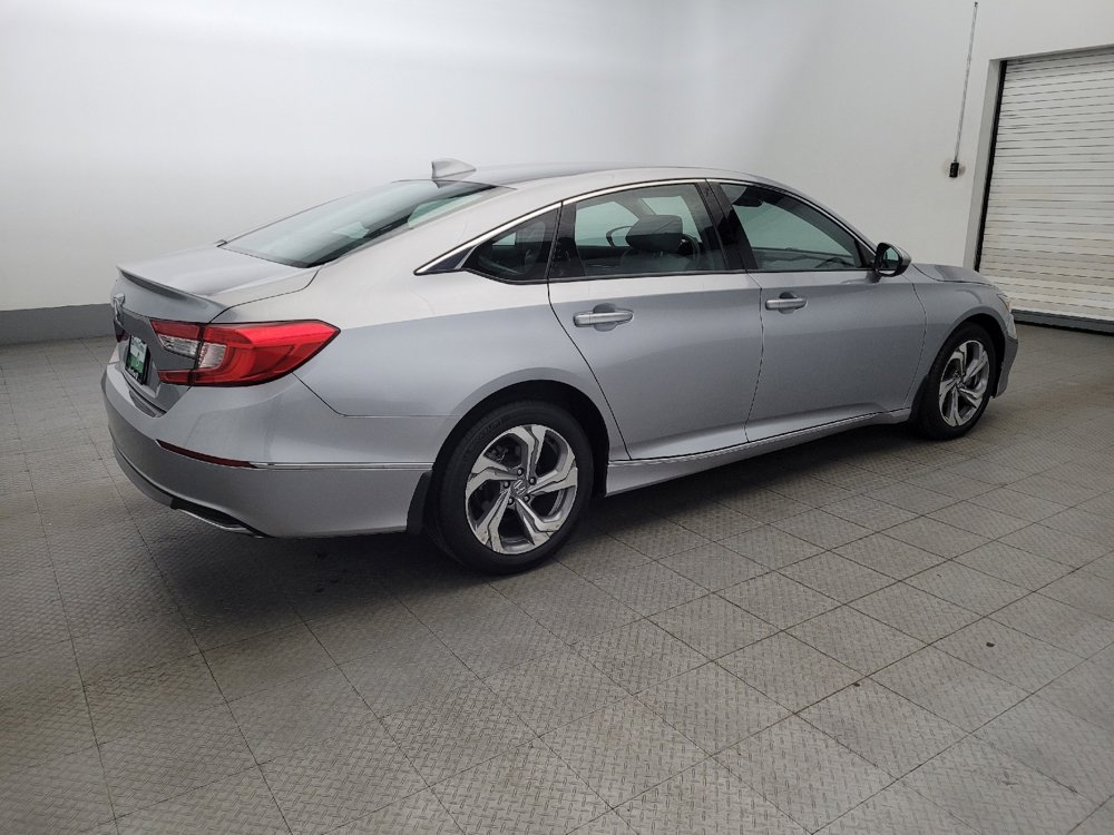 Used 2020 Honda Accord EX image 10