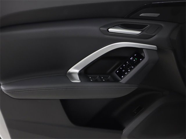 Used 2025 Audi Q5 Premium Plus w/ Premium Plus image 11