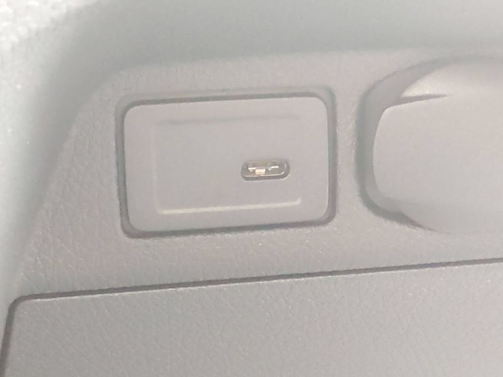 Used 2022 Mercedes-Benz Sprinter 2500 image 18