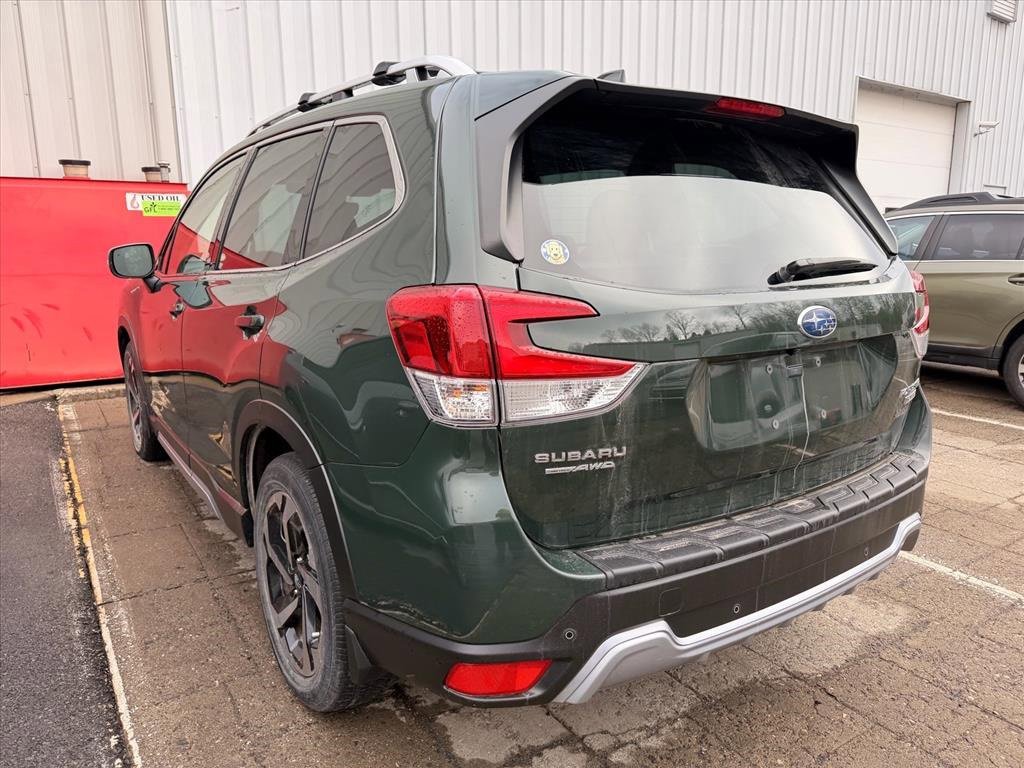 Used 2023 Subaru Forester Touring image 21