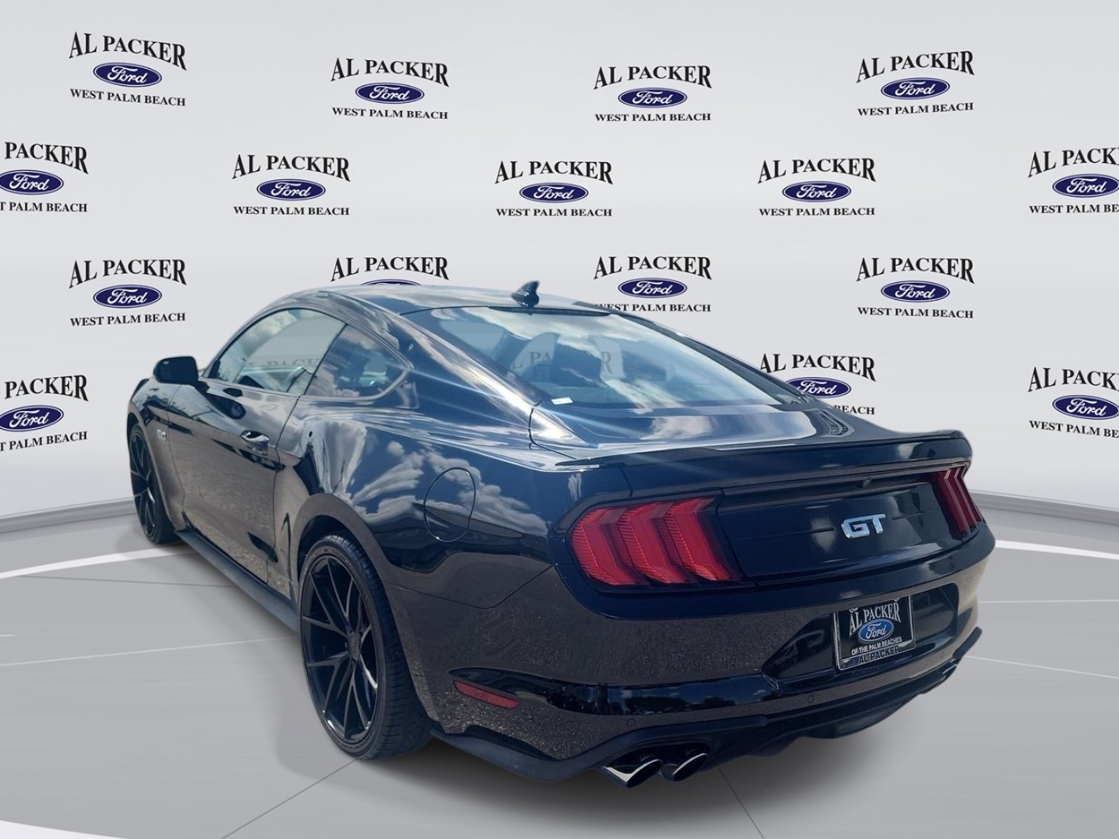 Certified 2020 Ford Mustang GT RWD image 3