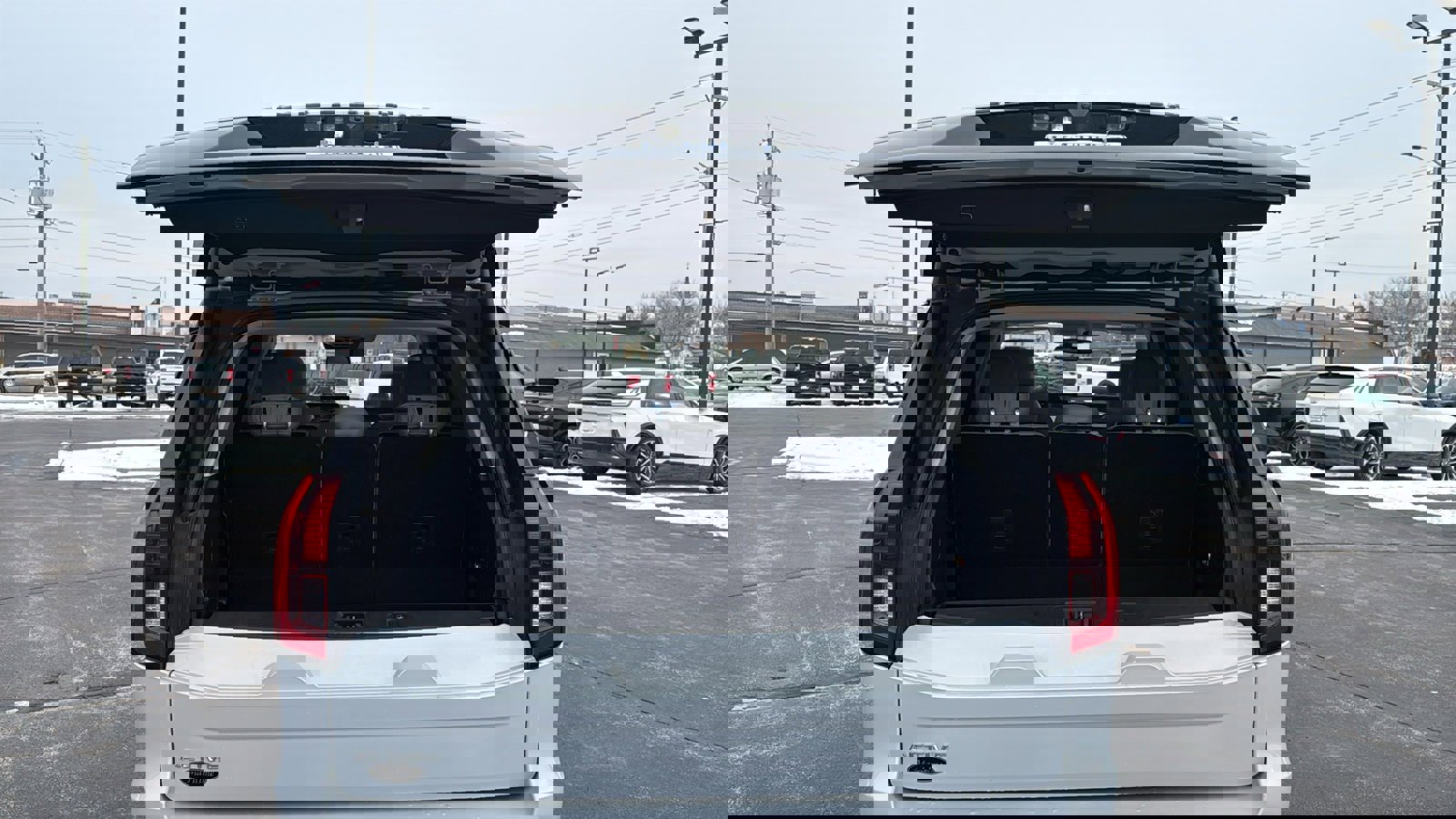 Used 2025 Ford Expedition Active image 26