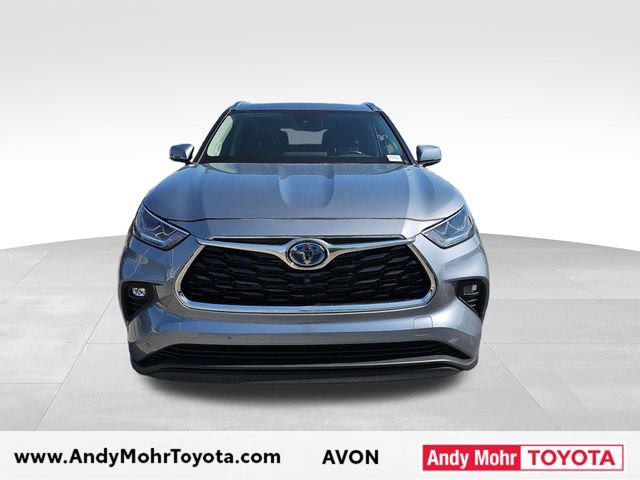 Used 2022 Toyota Highlander Limited AWD/4WD image 3