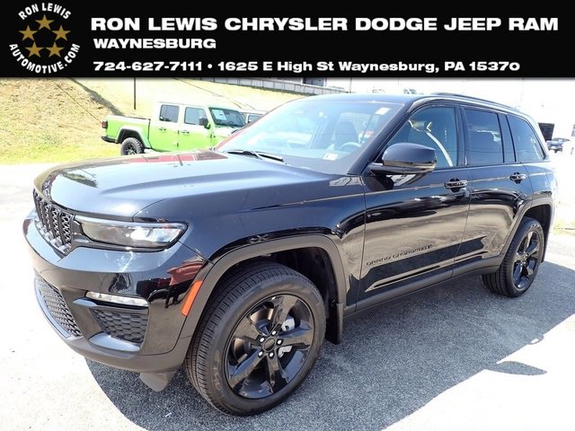 New 2025 Jeep Grand Cherokee Limited w/ Black Appearance Package