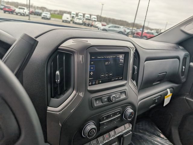 New 2026 Chevrolet Silverado 2500 Custom w/ Custom Value Package image 21