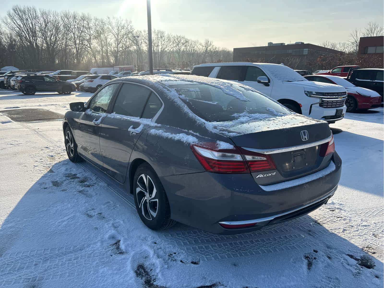 Used 2017 Honda Accord LX image 7
