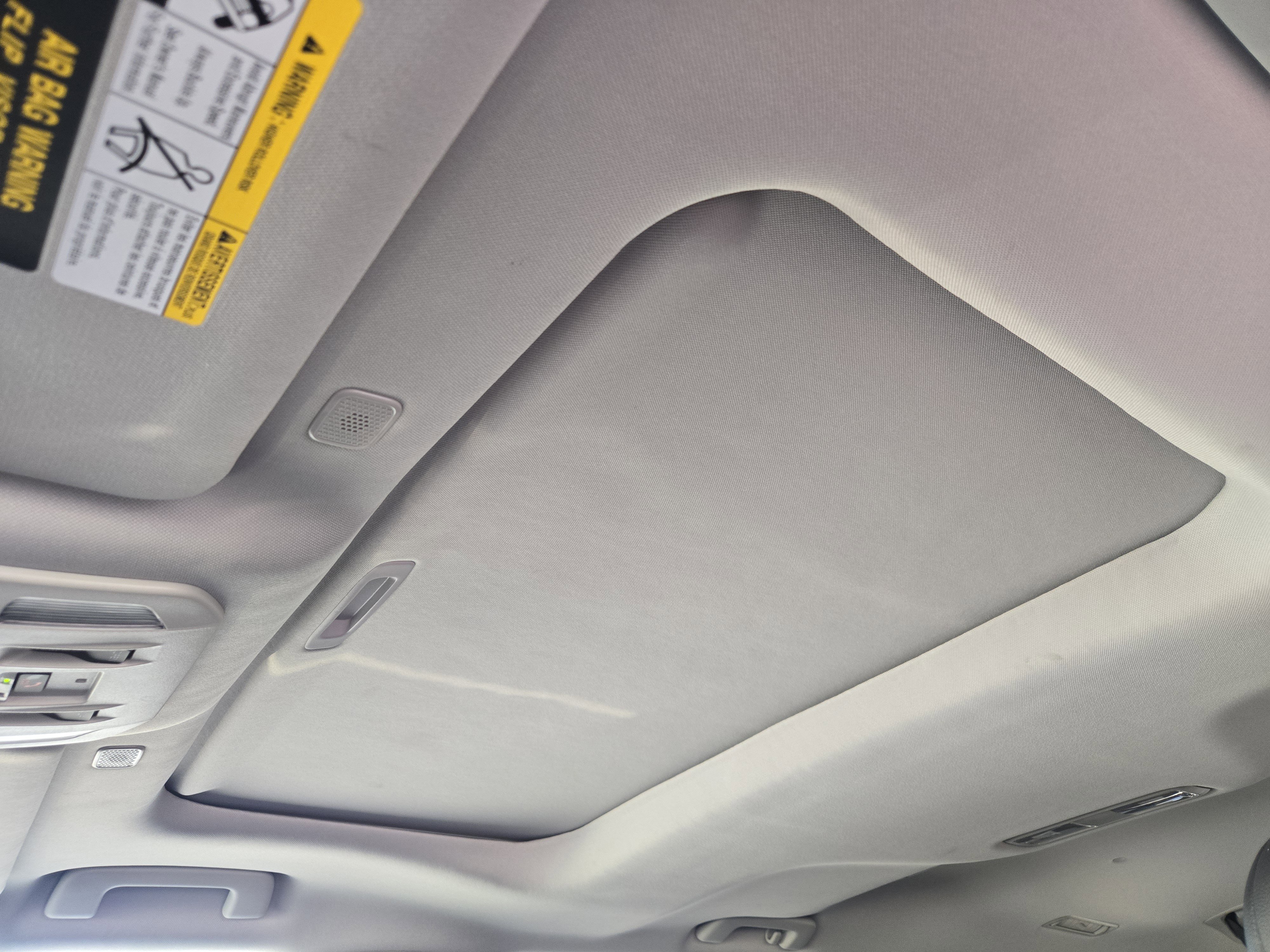 Used 2024 Toyota Highlander XLE image 28