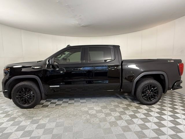 Used 2025 GMC Sierra 1500 Elevation w/ Preferred Package image 3