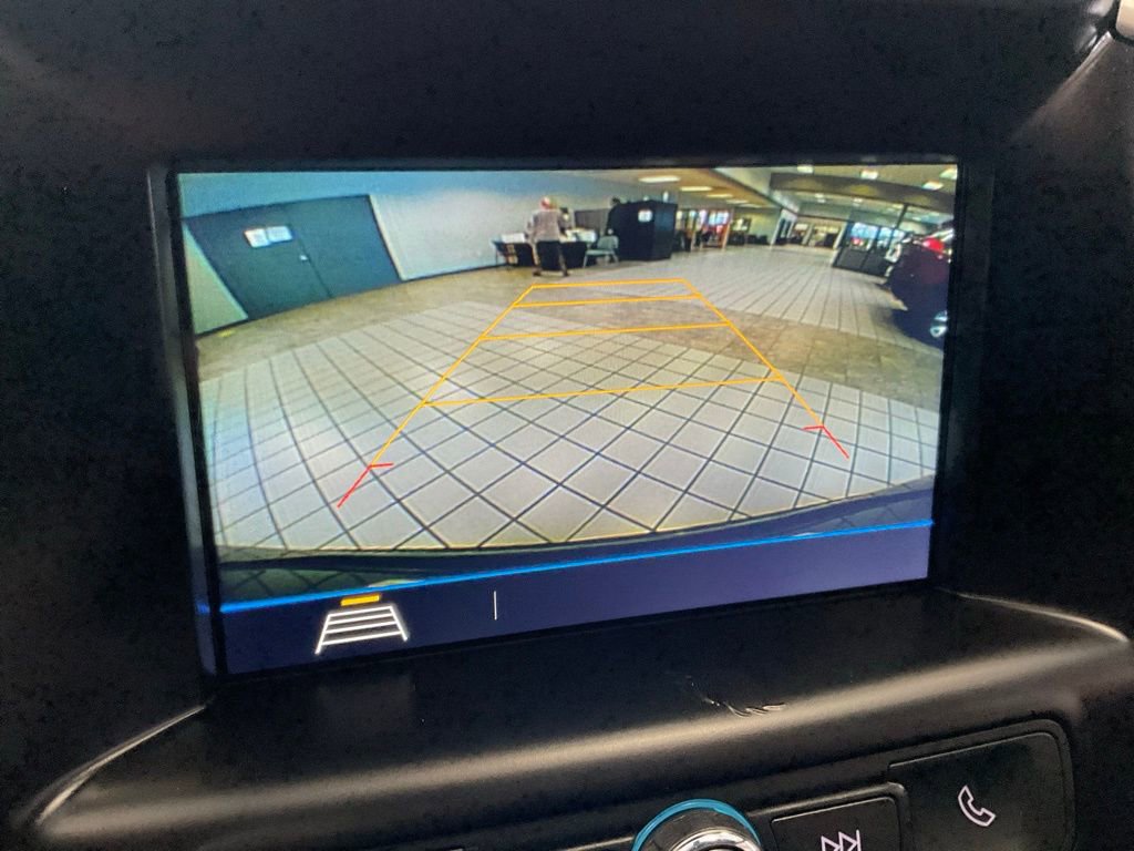 Used 2018 GMC Terrain SLE w/ Driver Convenience Package image 16