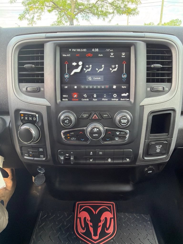 Used 2021 RAM 1500 Express w/ Wheel & Sound Group AWD/4WD image 17