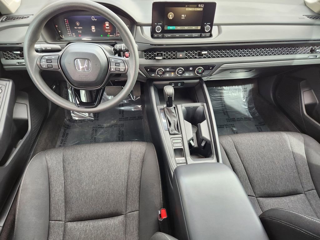 Used 2023 Honda Accord EX image 16