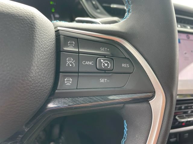 Used 2023 Jeep Grand Cherokee Trailhawk w/ Advanced Protech Group II AWD/4WD image 23