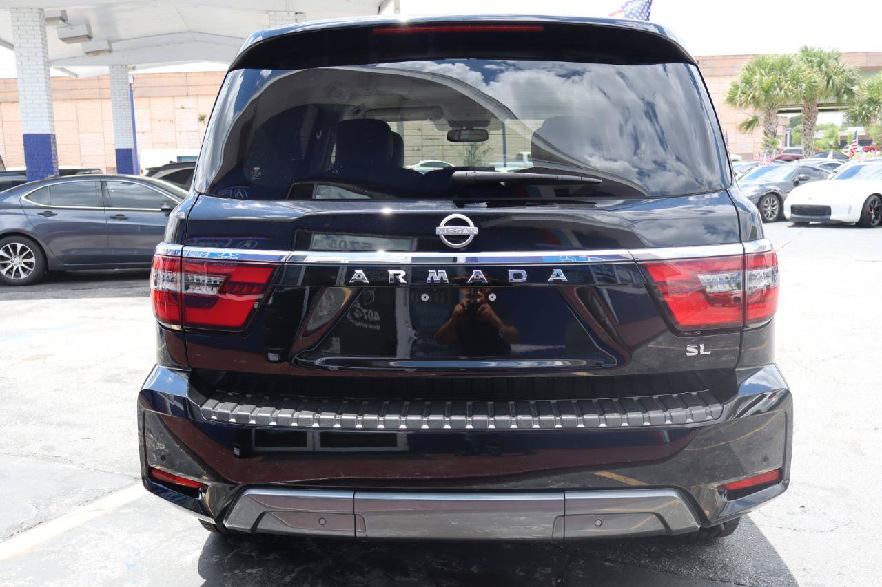 Used 2021 Nissan Armada SL w/ Captain's Chairs Package RWD image 4