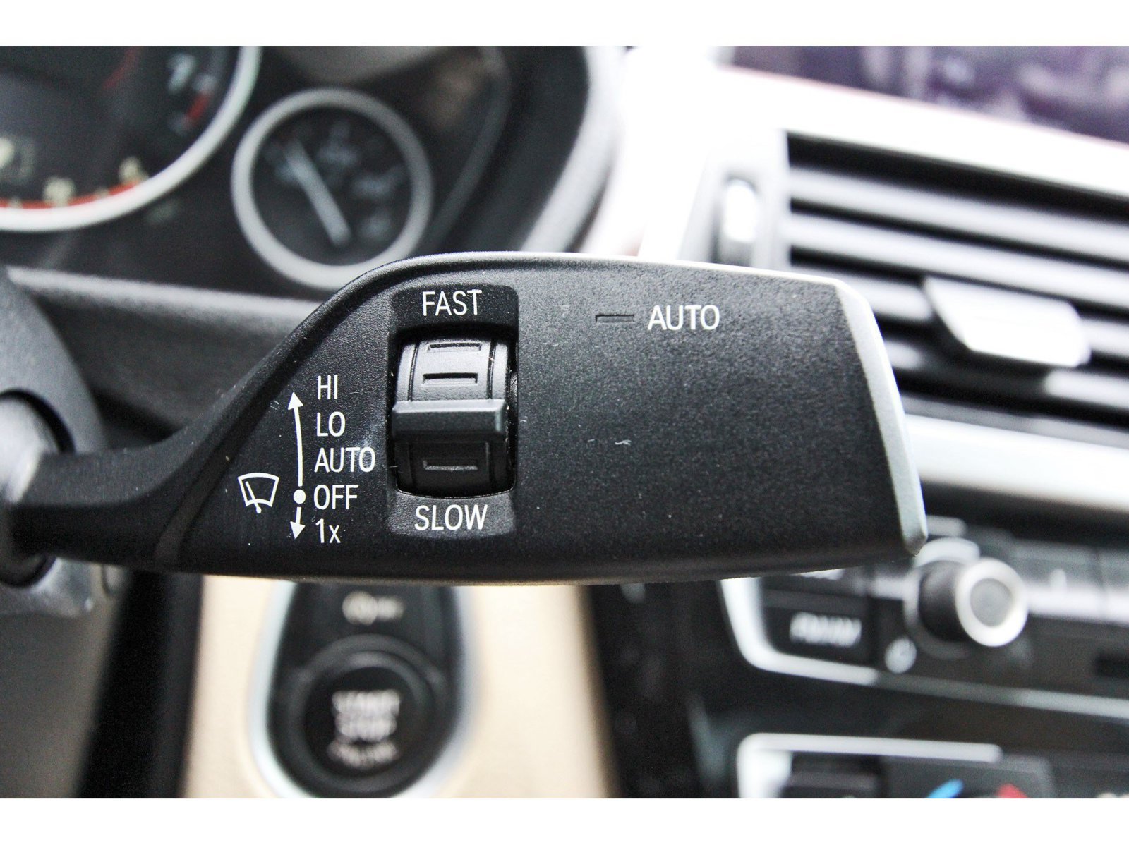 Used 2020 BMW 430i Coupe w/ Convenience Package RWD image 18
