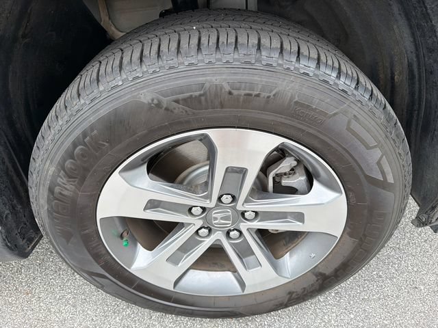 Used 2025 Honda Pilot EX-L image 12