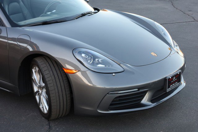 Used 2017 Porsche 718 Boxster image 10