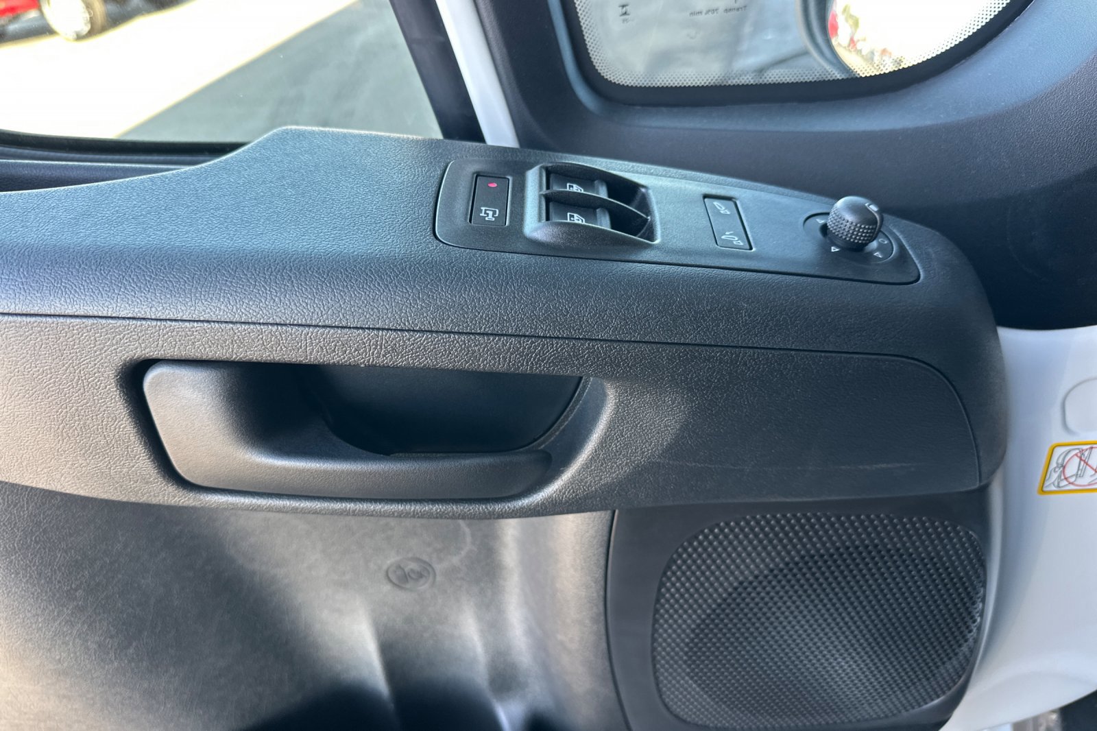 New 2026 RAM ProMaster 3500 w/ Quick Order Package 22G SLT image 10