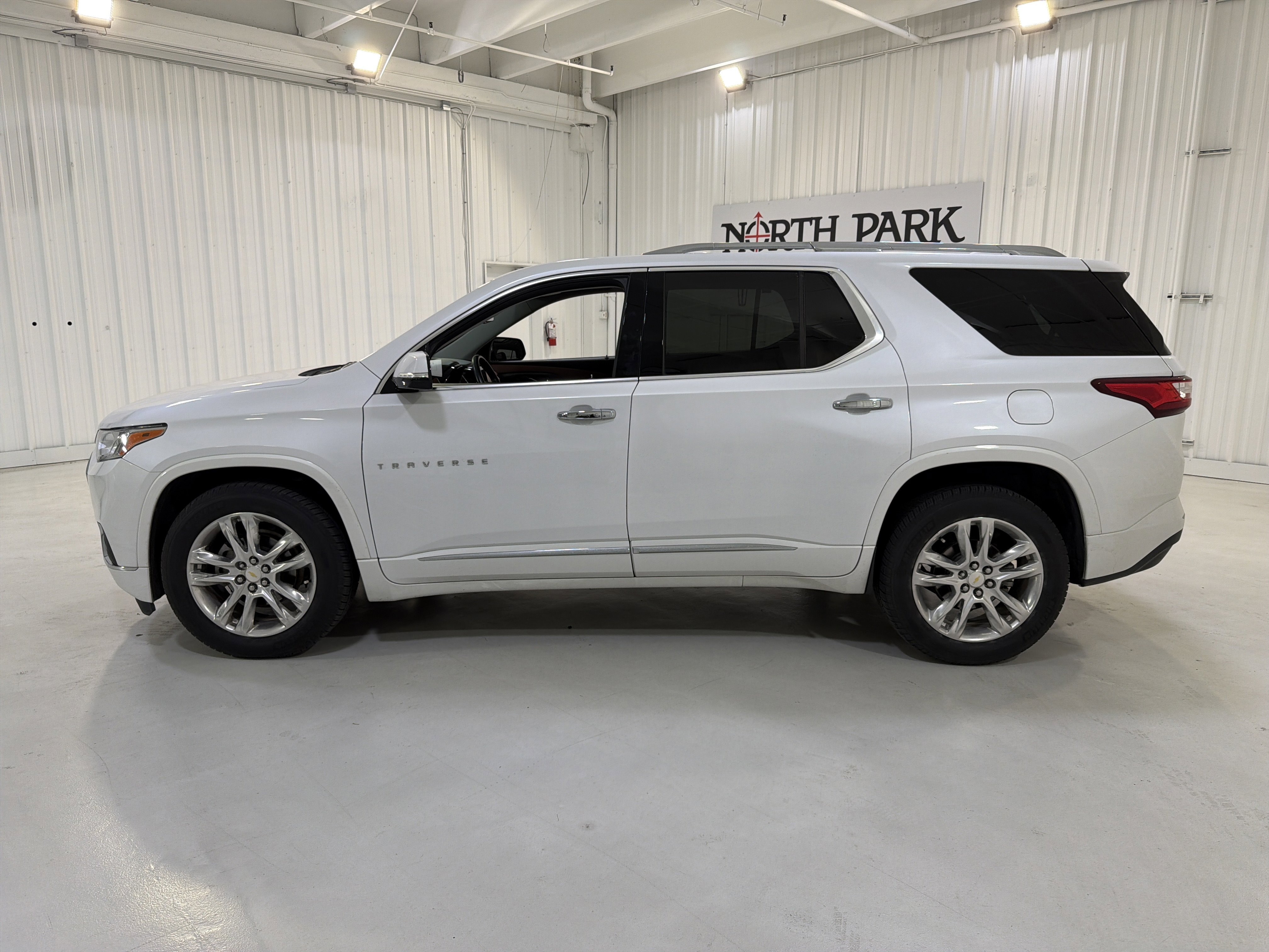 Used 2018 Chevrolet Traverse High Country w/ LPO, Floor Liner Package image 2