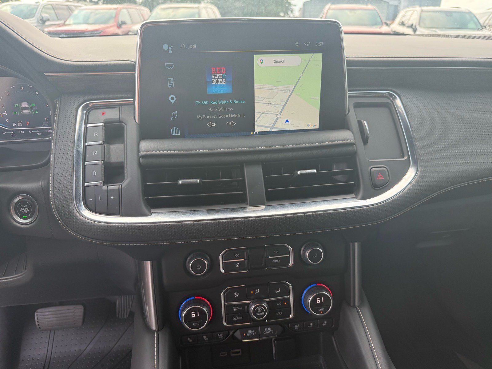 Used 2022 Chevrolet Tahoe Premier AWD/4WD image 23