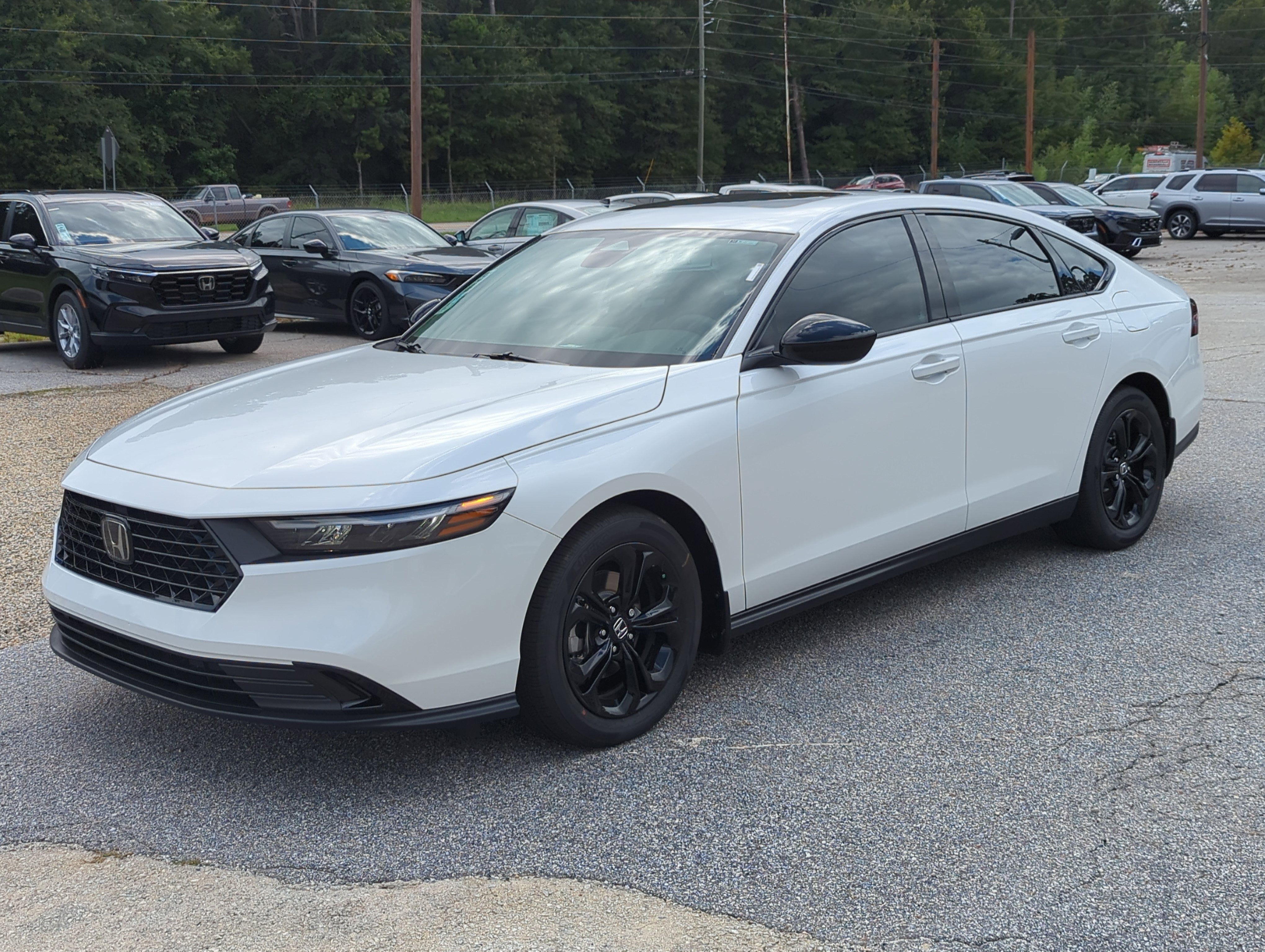 New 2025 Honda Accord SE image 10