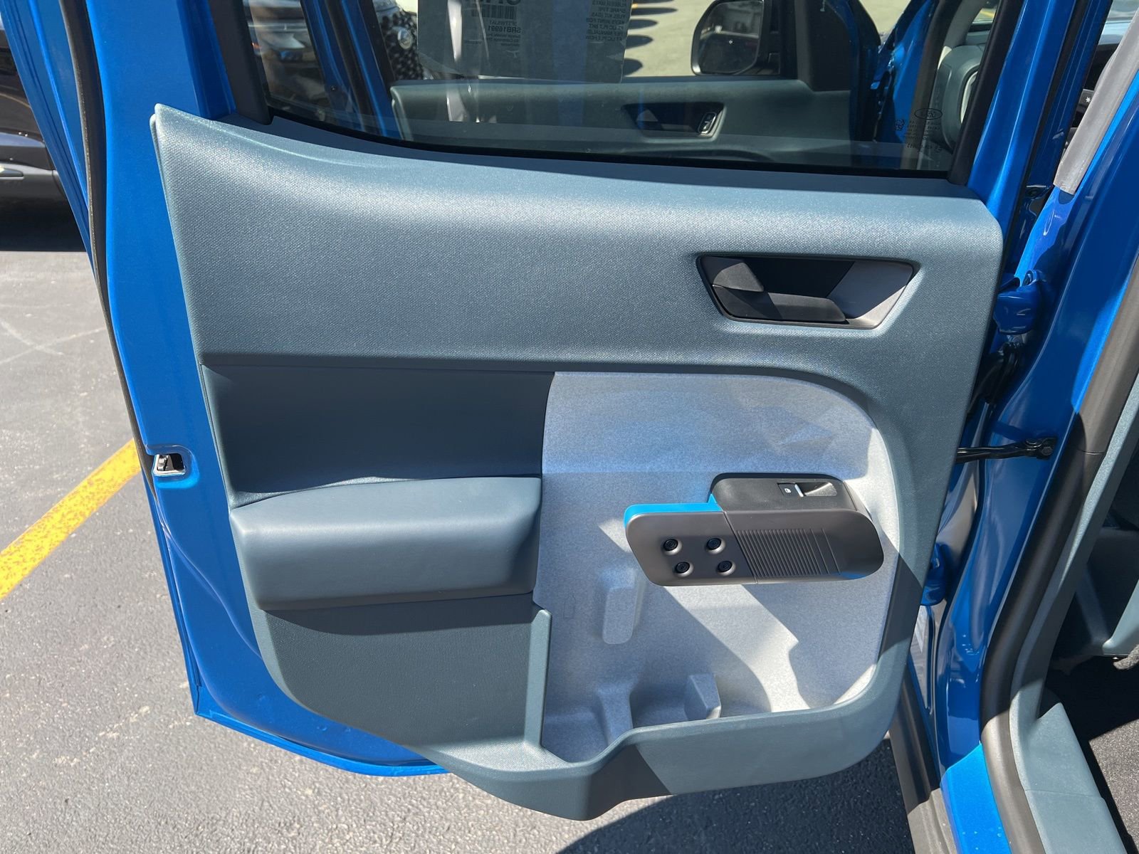 Used 2025 Ford Maverick XLT w/ XLT Luxury Package image 9