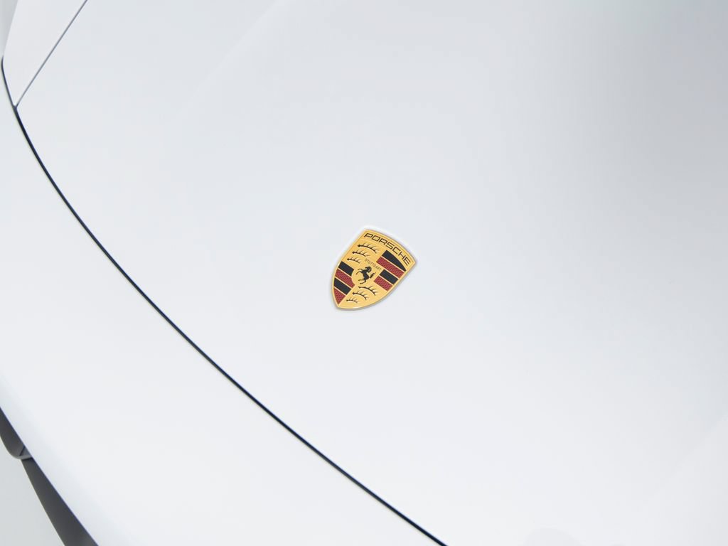 New 2026 Porsche Taycan GTS AWD/4WD image 39