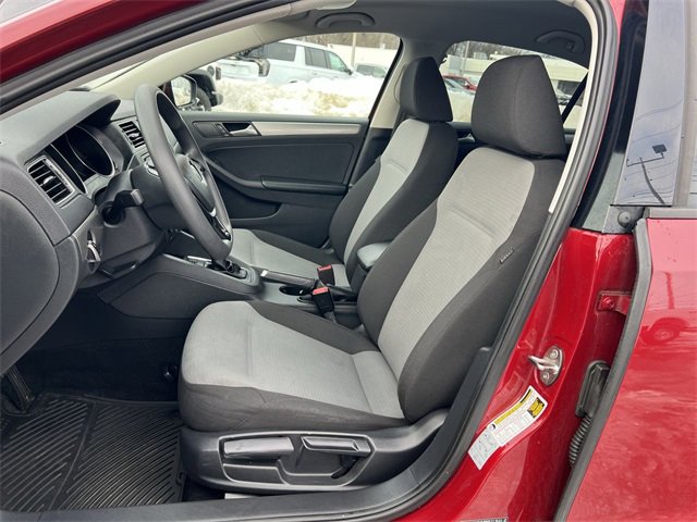 Used 2018 Volkswagen Jetta S image 15