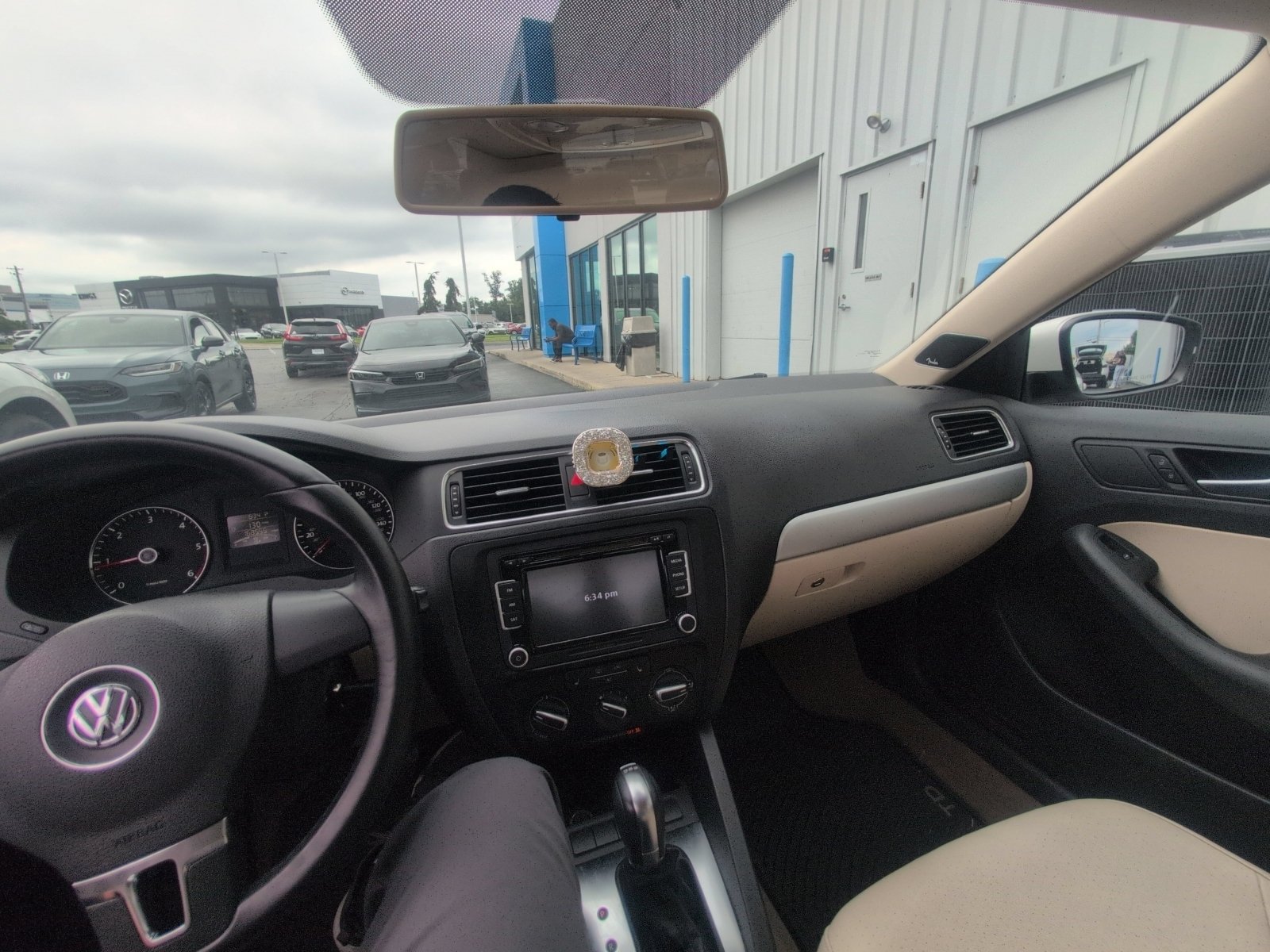 Used 2012 Volkswagen Jetta TDI FWD image 4