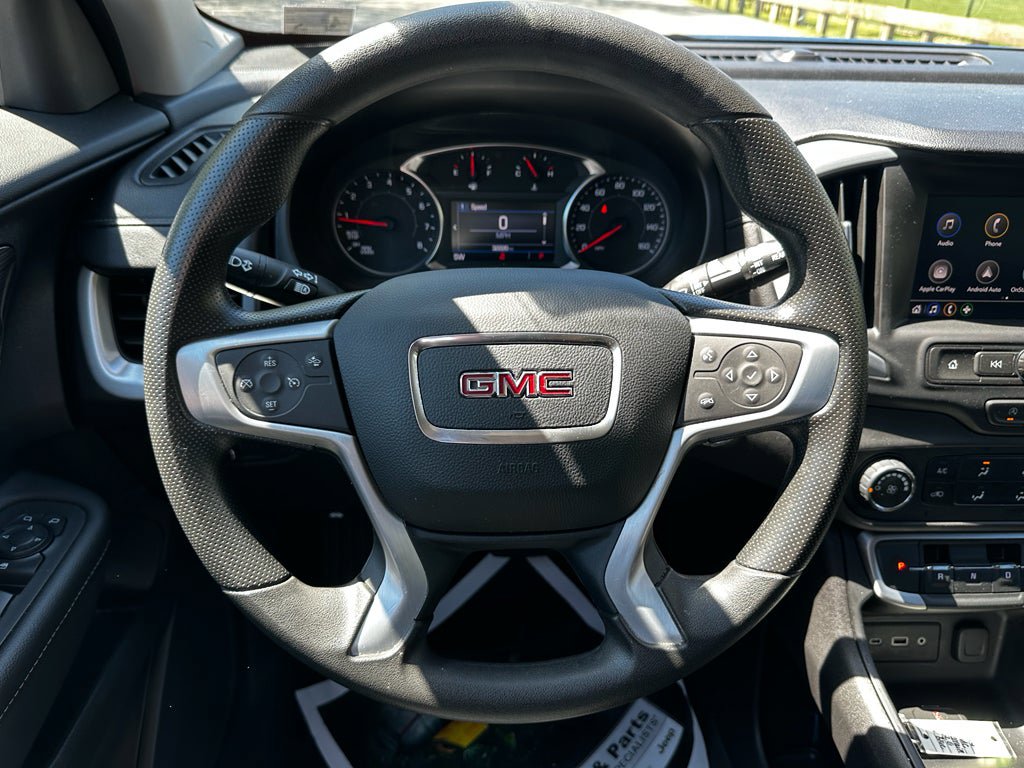 Used 2024 GMC Terrain SLE AWD/4WD image 23