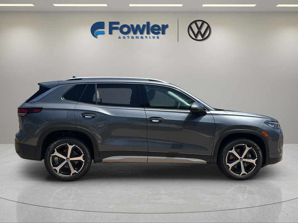 New 2026 Volkswagen Tiguan SE AWD/4WD image 8